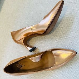 FLUEVOG 8.5 Desmond Copper Heels